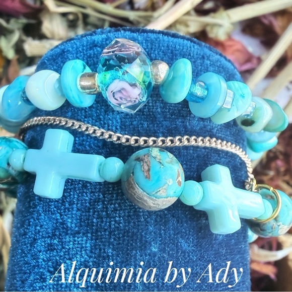Turquoise crystals and rose gold chain layered bracelet - Picture 4 of 8